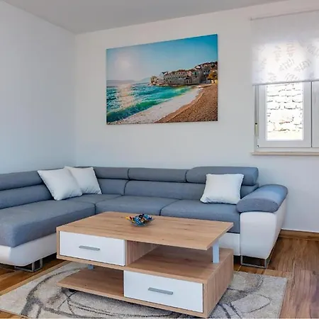 Amazing In With Wifi